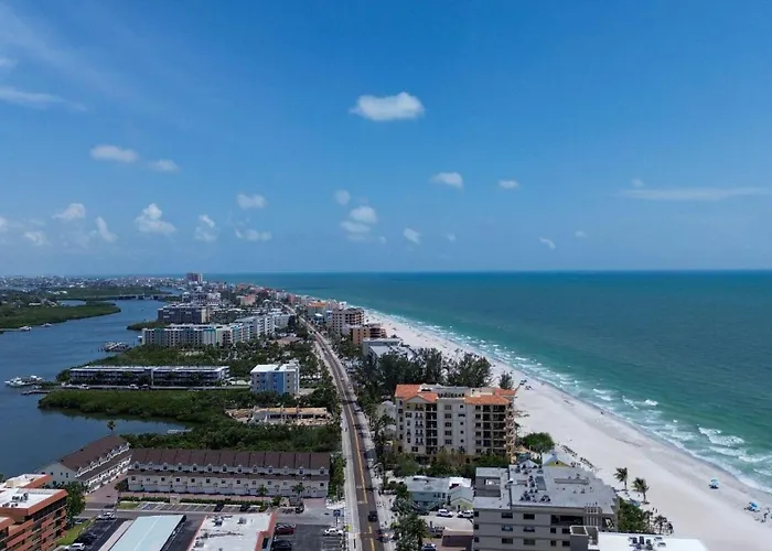 Sea Club #402 - Isle Be Back * Clearwater Beach