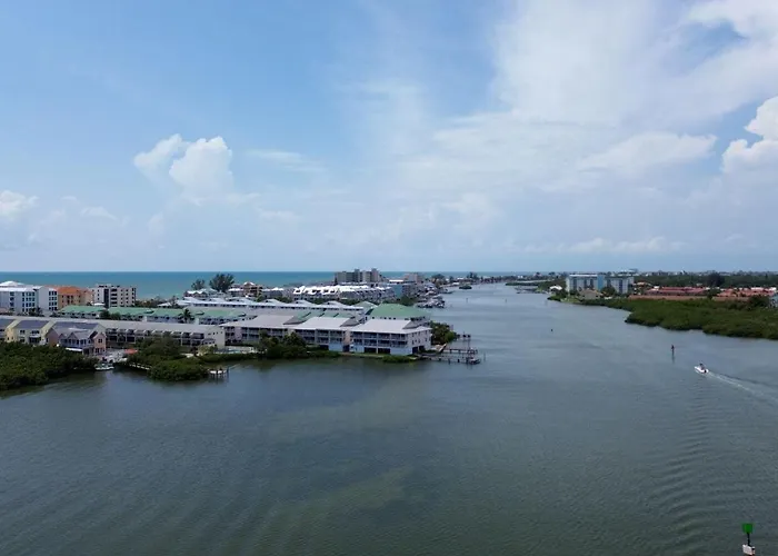 Sea Club #402 - Isle Be Back